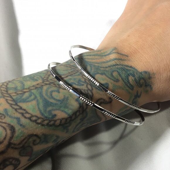 Silver Tone Bangle Set (UC3) - Picture 1 of 4